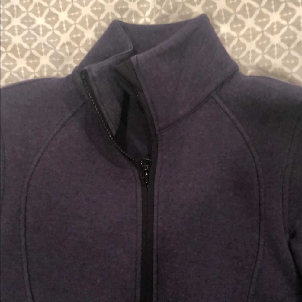 Lululemon Jacket - Picture 2 of 4
